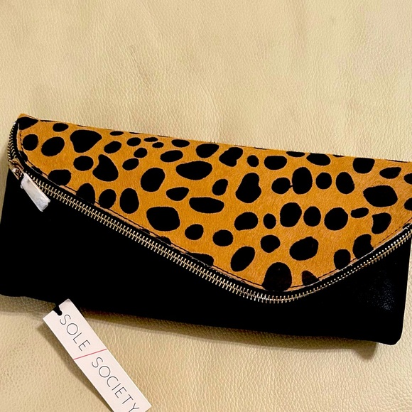 Sole Society Fold Over Clutch - Picture 1 of 8